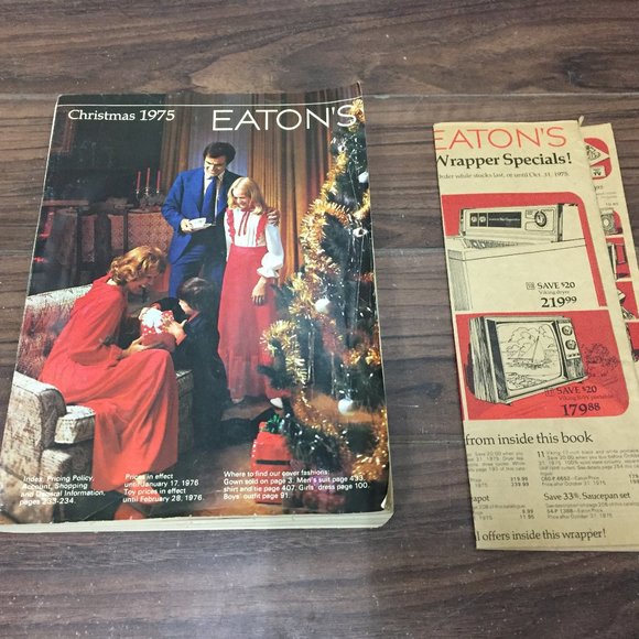 1975 Eatons Christmas Catalog Canada - Picture 1 of 16